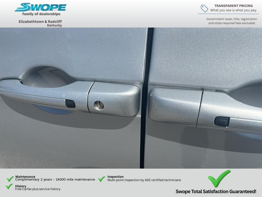 used 2024 Chrysler Pacifica car, priced at $29,653