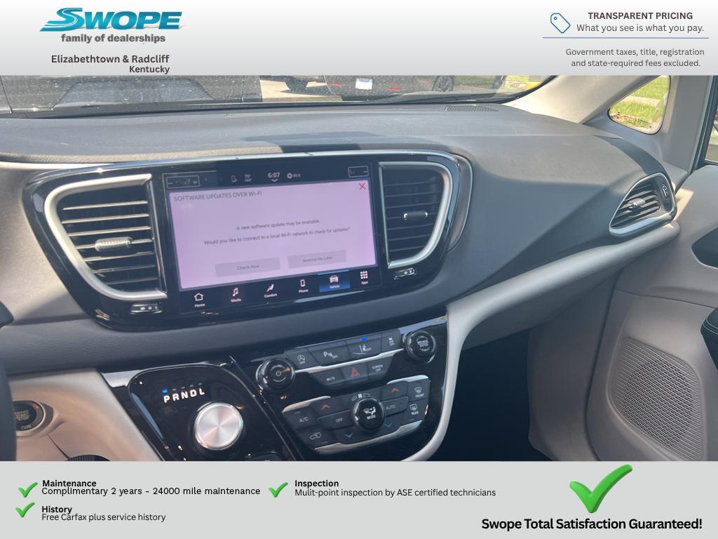used 2024 Chrysler Pacifica car, priced at $29,653