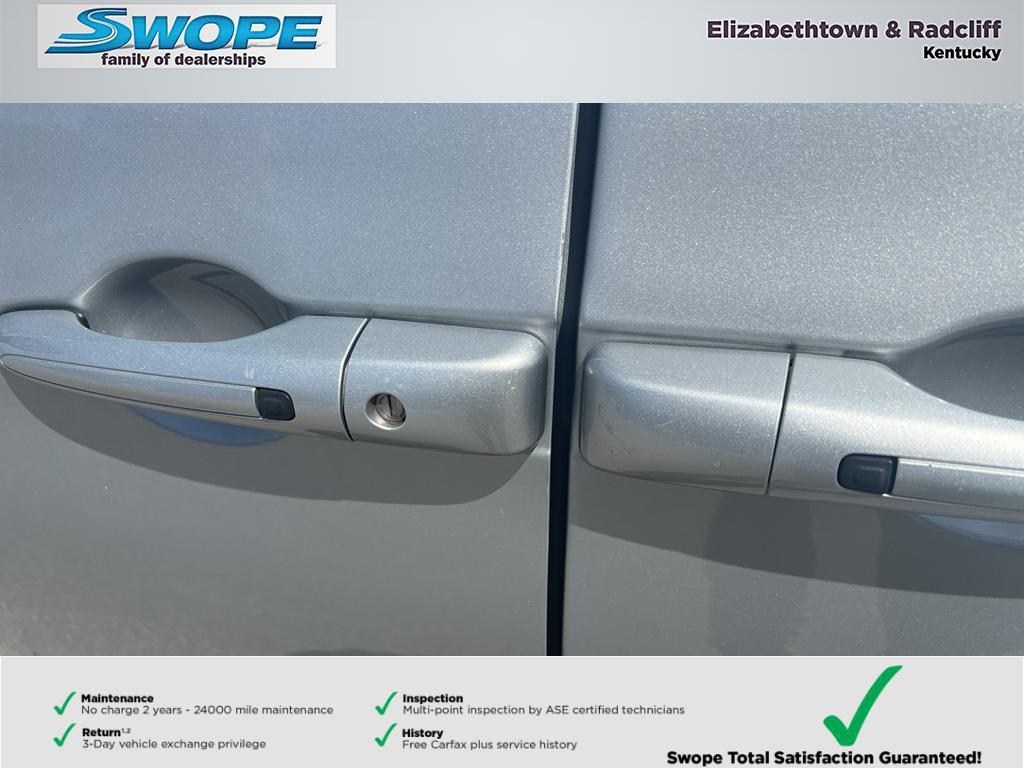 used 2024 Chrysler Pacifica car, priced at $31,240