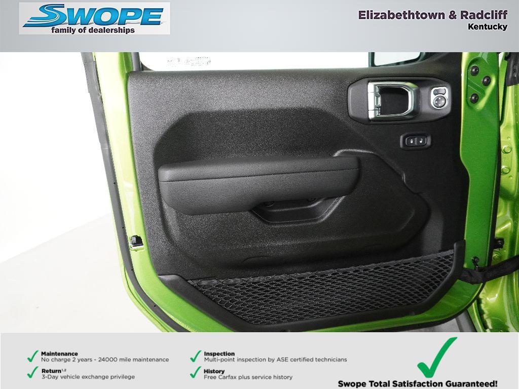 new 2026 Jeep Gladiator car, priced at $49,818