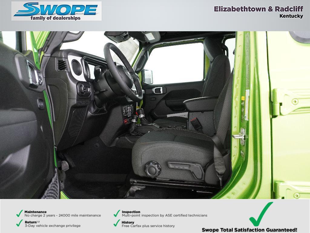 new 2026 Jeep Gladiator car, priced at $49,818