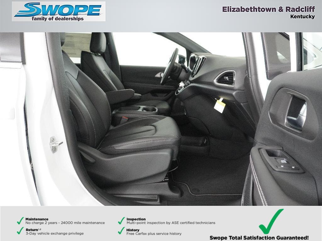 new 2026 Chrysler Voyager car, priced at $42,074