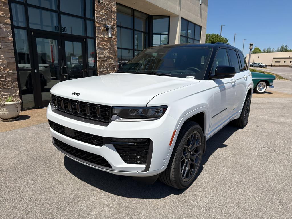 new 2026 Jeep Grand Cherokee car, priced at $62,753