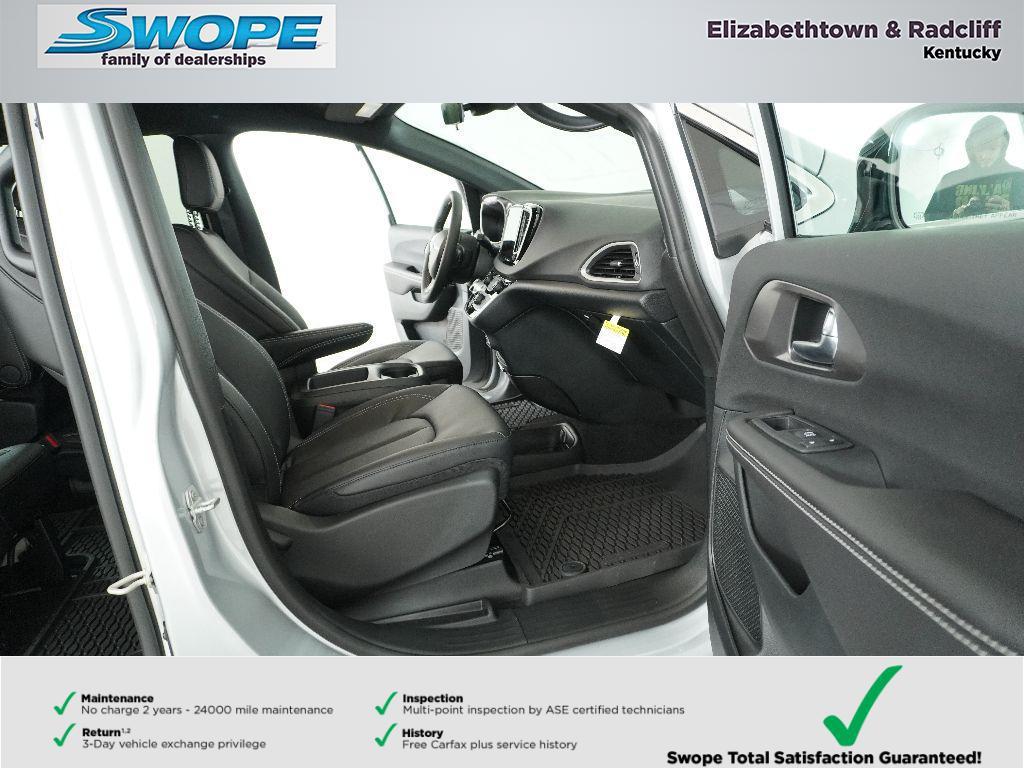 new 2026 Chrysler Voyager car, priced at $43,812