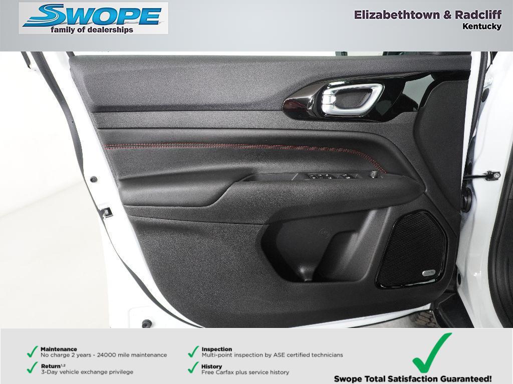 new 2026 Jeep Compass car, priced at $38,490