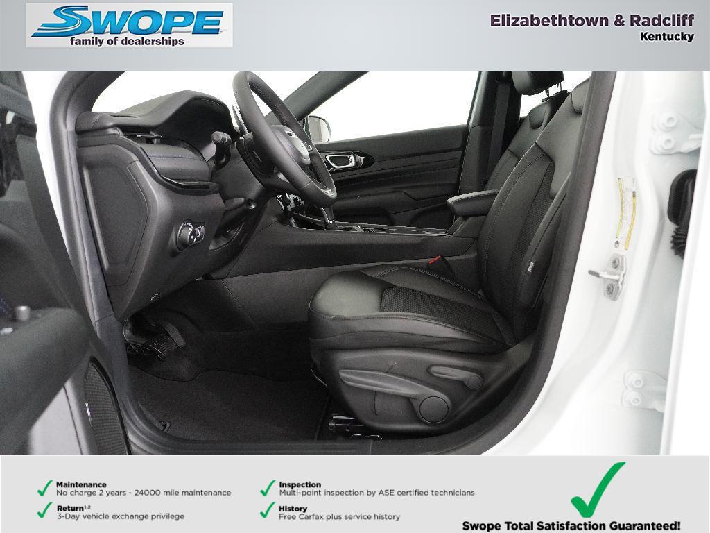 new 2026 Jeep Compass car, priced at $32,451