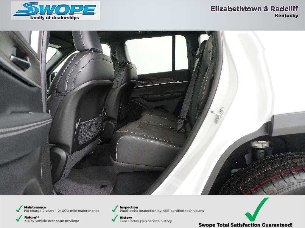 new 2026 Jeep Grand Cherokee car, priced at $47,282