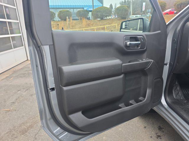 new 2026 GMC Sierra 1500 car, priced at $41,300