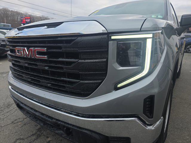 new 2026 GMC Sierra 1500 car, priced at $41,300