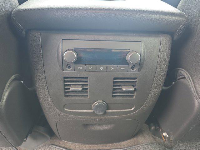 used 2013 Chevrolet Avalanche car, priced at $22,900