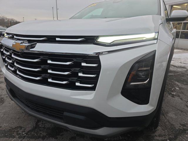 used 2025 Chevrolet Equinox car, priced at $26,000