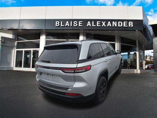 used 2024 Jeep Grand Cherokee car, priced at $34,000