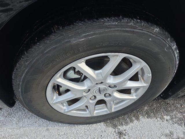 used 2024 Chrysler Pacifica car, priced at $26,750