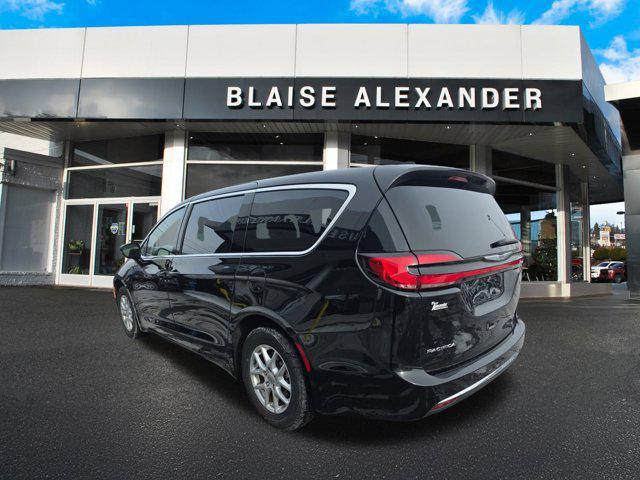 used 2024 Chrysler Pacifica car, priced at $26,750
