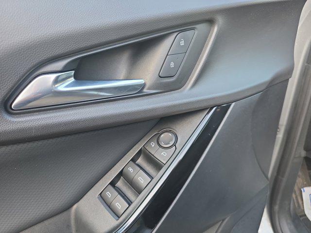 used 2025 Chevrolet Equinox car, priced at $27,000