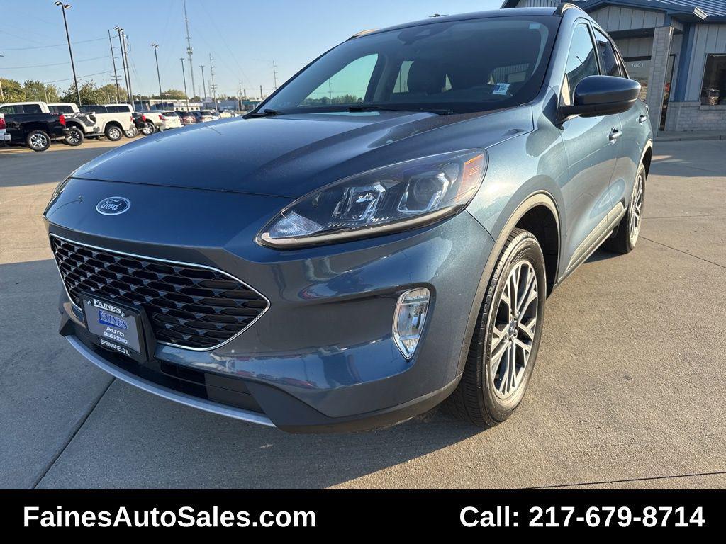 used 2020 Ford Escape car, priced at $15,999
