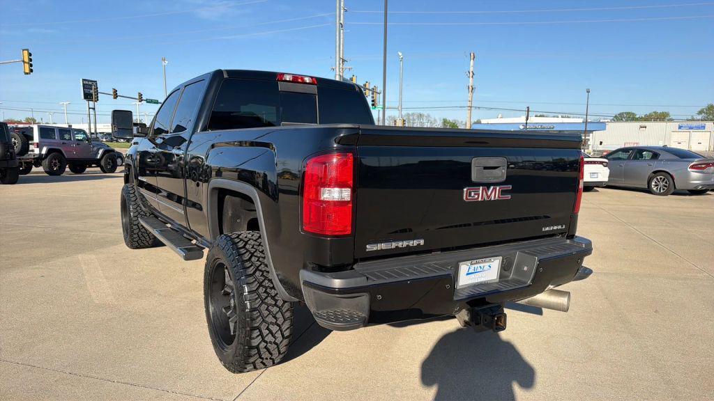 used 2018 GMC Sierra 2500 car, priced at $49,999