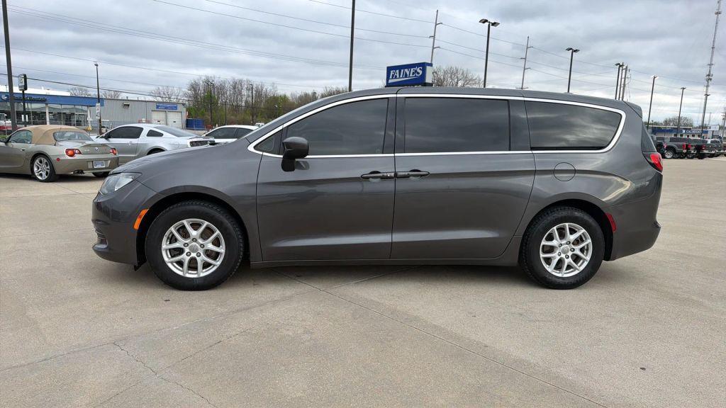 used 2017 Chrysler Pacifica car, priced at $9,999