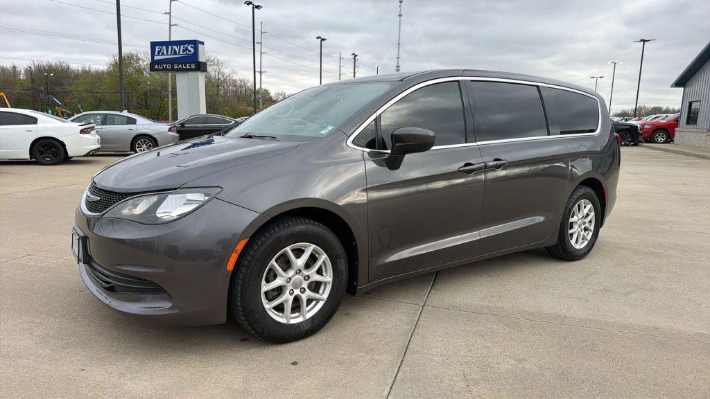 used 2017 Chrysler Pacifica car, priced at $9,999