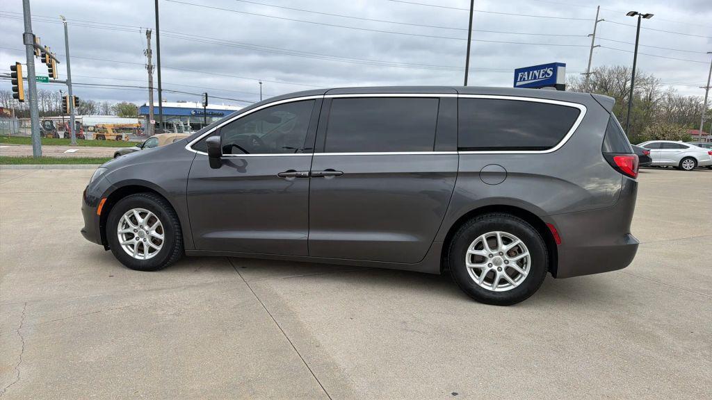 used 2017 Chrysler Pacifica car, priced at $9,999