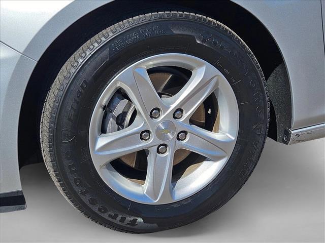 used 2020 Chevrolet Malibu car, priced at $16,233