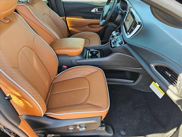 new 2026 Chrysler Pacifica car, priced at $52,291