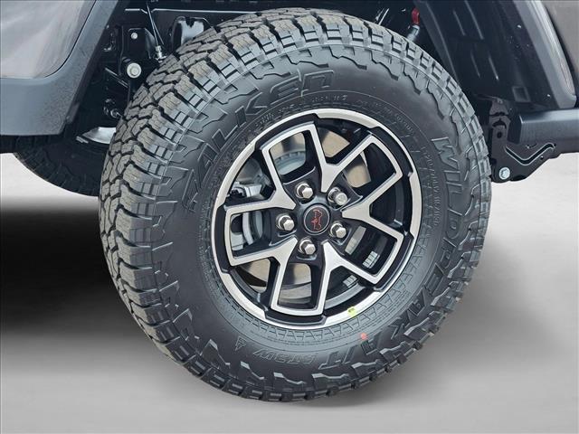 new 2026 Jeep Gladiator car, priced at $49,917