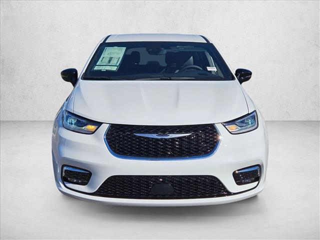 new 2026 Chrysler Pacifica car, priced at $37,881