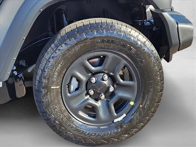 new 2026 Jeep Wrangler car, priced at $38,400