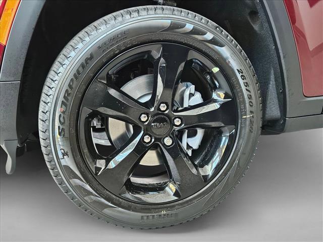 new 2026 Jeep Grand Cherokee car, priced at $43,933