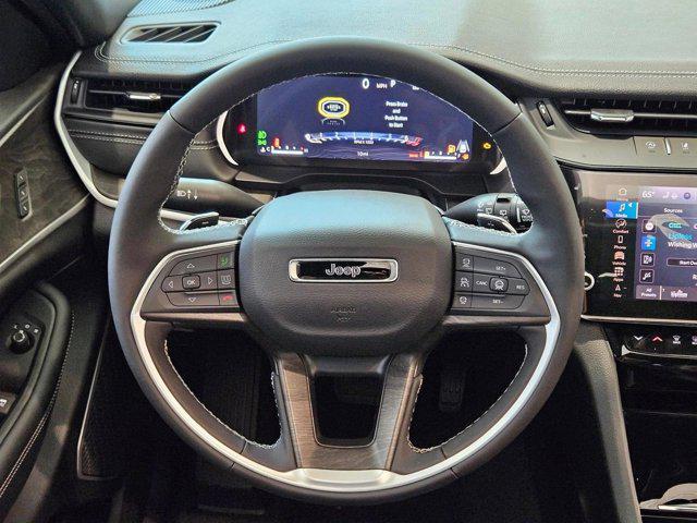 new 2026 Jeep Grand Cherokee car, priced at $45,933