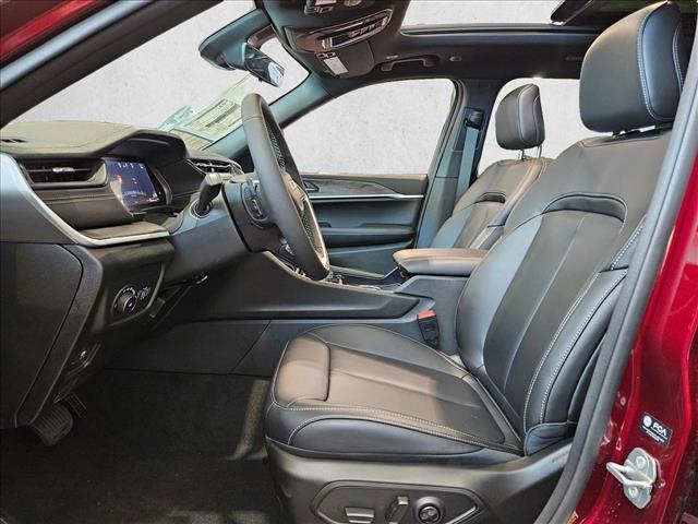 new 2026 Jeep Grand Cherokee car, priced at $43,933