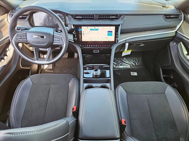 new 2026 Jeep Grand Cherokee car, priced at $42,186