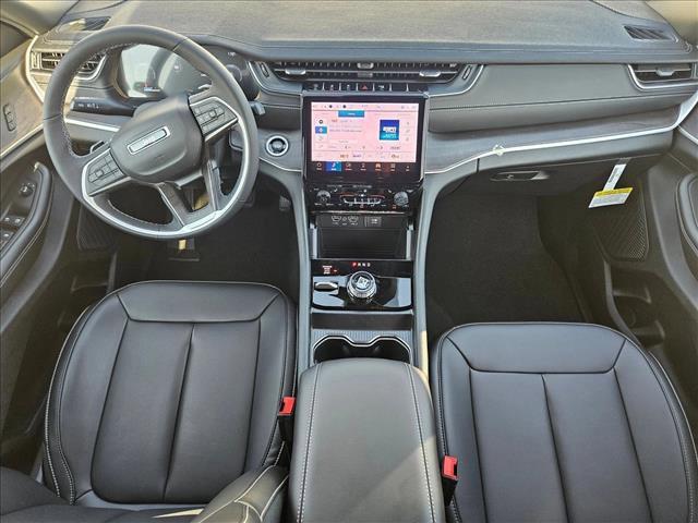 new 2025 Jeep Grand Cherokee L car, priced at $40,682