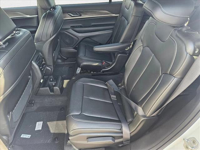 new 2025 Jeep Grand Cherokee L car, priced at $40,682