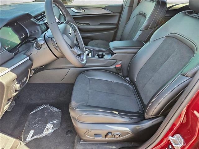 new 2025 Jeep Grand Cherokee L car, priced at $37,203