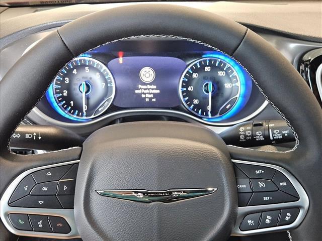 new 2025 Chrysler Pacifica car, priced at $41,471