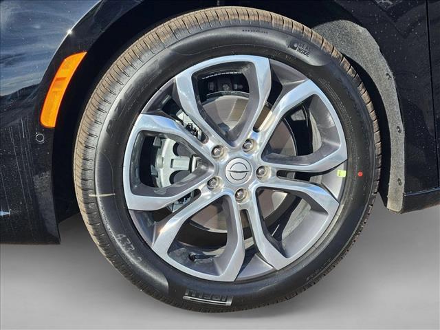 new 2026 Chrysler Pacifica car, priced at $51,804