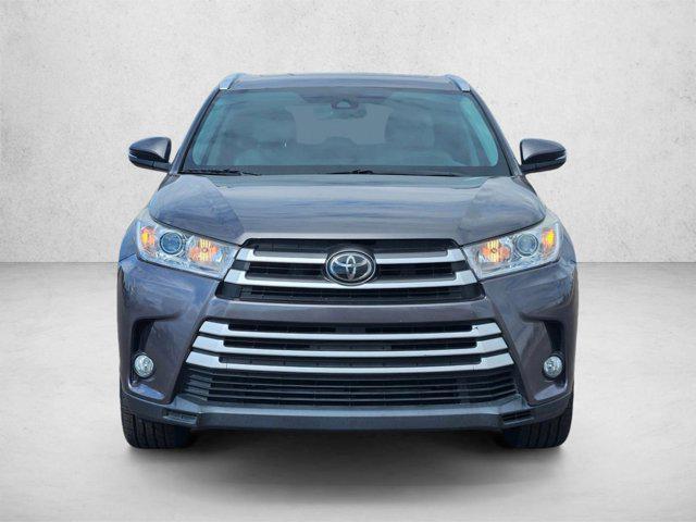 used 2017 Toyota Highlander car, priced at $21,344