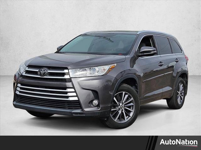 used 2017 Toyota Highlander car, priced at $21,498