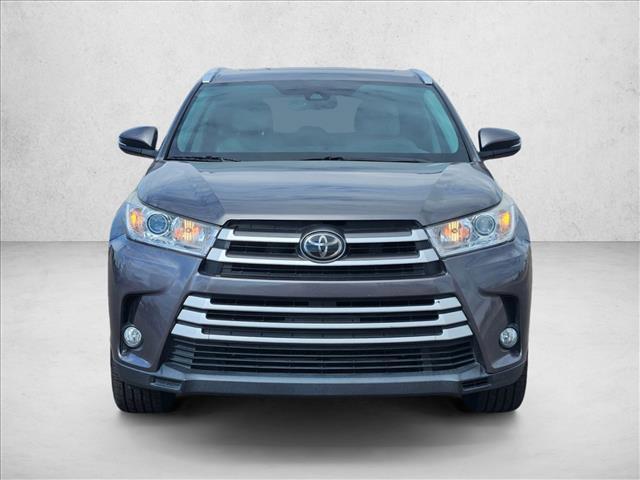 used 2017 Toyota Highlander car, priced at $21,176