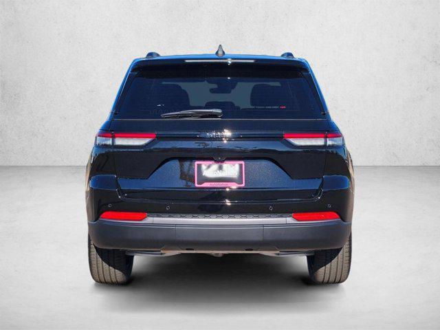 new 2026 Jeep Grand Cherokee car, priced at $45,608