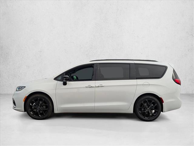 new 2026 Chrysler Pacifica car, priced at $47,071