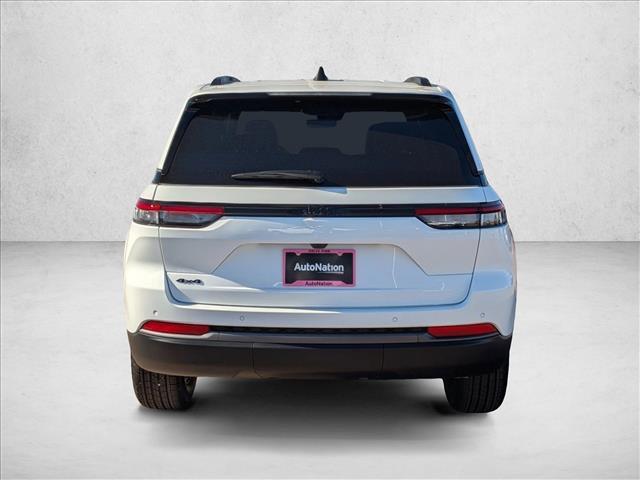 new 2026 Jeep Grand Cherokee car, priced at $47,430