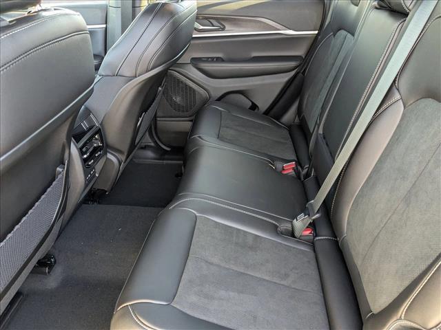 new 2026 Jeep Grand Cherokee car, priced at $47,430