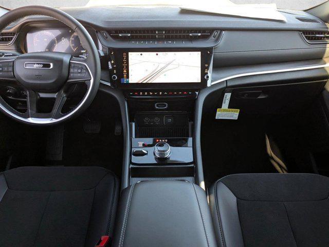 new 2026 Jeep Grand Cherokee car, priced at $42,789