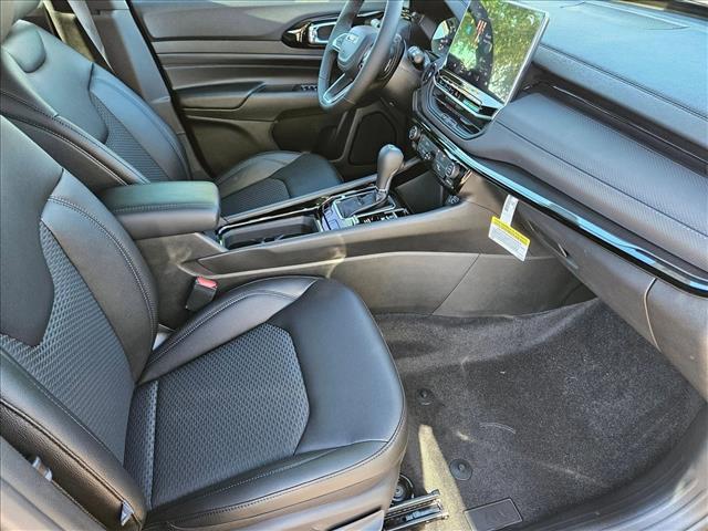 new 2026 Jeep Compass car, priced at $28,398