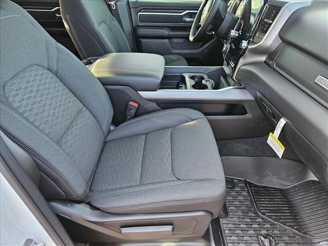 new 2025 Ram 1500 car, priced at $46,614