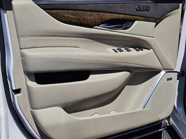 used 2020 Cadillac Escalade ESV car, priced at $36,239