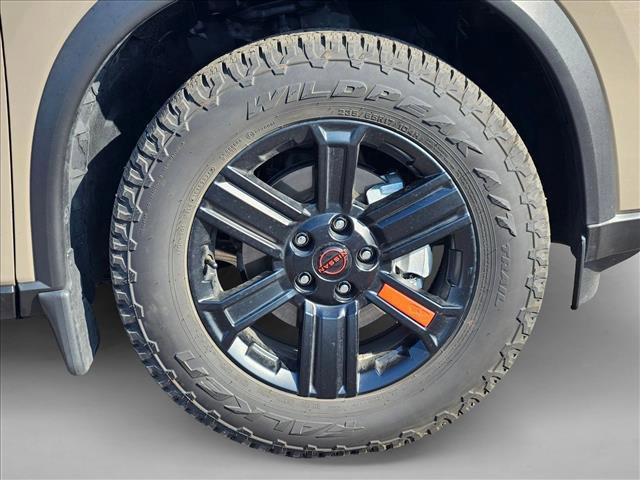 used 2025 Nissan Rogue car, priced at $27,558